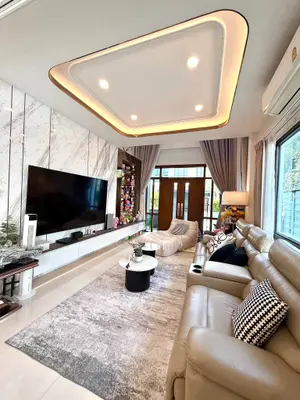 บ้านเดี่ยว 2 ชั้น 4 ห้องนอน | 4 ห้องน้ำ หมู่บ้าน The City Ekkamai - Ladprao  thumbnail 2