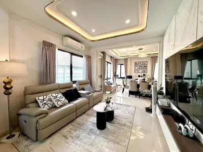 บ้านเดี่ยว 2 ชั้น 4 ห้องนอน | 4 ห้องน้ำ หมู่บ้าน The City Ekkamai - Ladprao  thumbnail 11