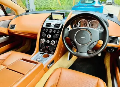 2016 Aston Martin Rapide S V12 thumbnail 7