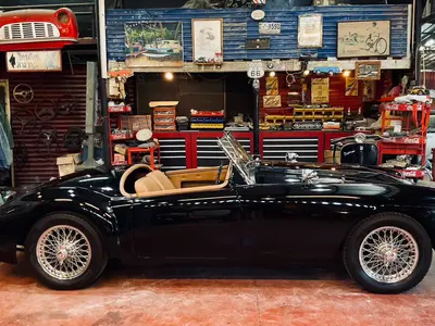 1955-1962 MG MGA Roadster thumbnail 4