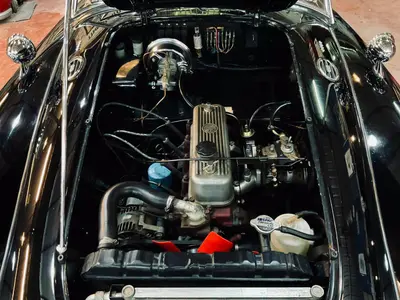 1955-1962 MG MGA Roadster thumbnail 6