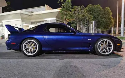 Mazda RX-7 FD3S thumbnail 4
