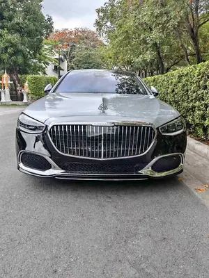 Mercedes-Maybach S580e Premium 2023 thumbnail 2